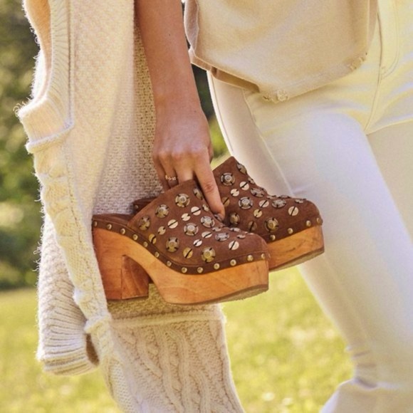 FREE PEOPLE Brown Suede Metal Embellished Slip On Heeled Claudia Clogs Size 8 - Picture 14 of 15
